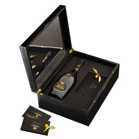 Giulio Ferrari Collezione Trento DOC 2004 Extra Brut Limited Edition Ferrari